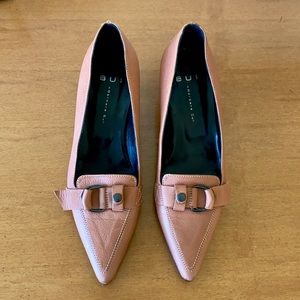 LIKE NEW BARBARA BUI pink Italian leather pointed toe kitten heels